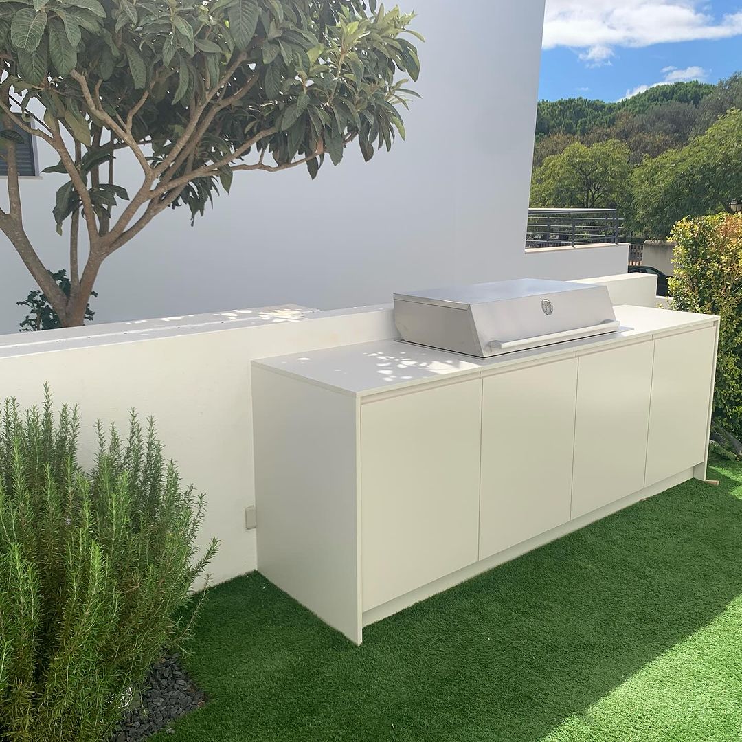 white outdoor kitchen