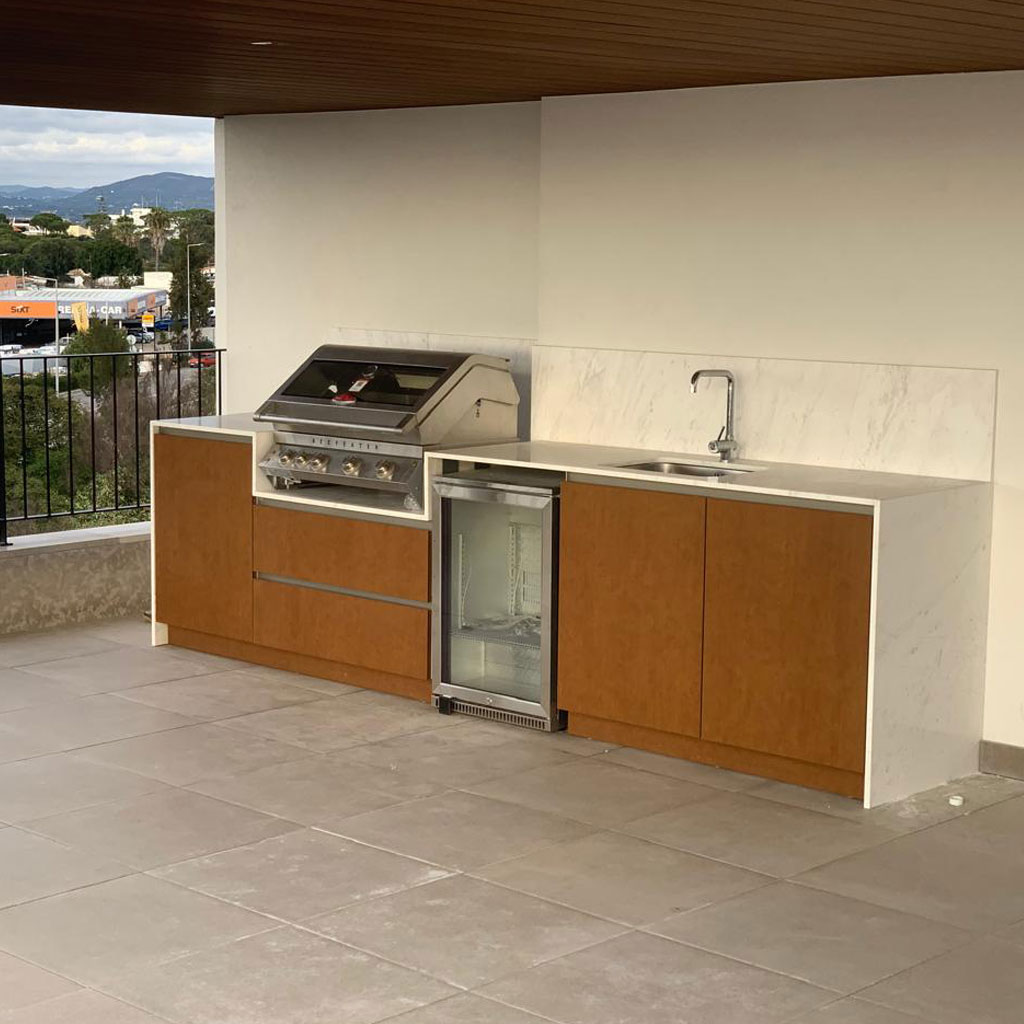 Custom Outdoor Kitchen